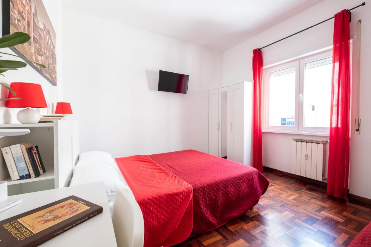 Take It Easy Roma Guest House Eksteriør billede