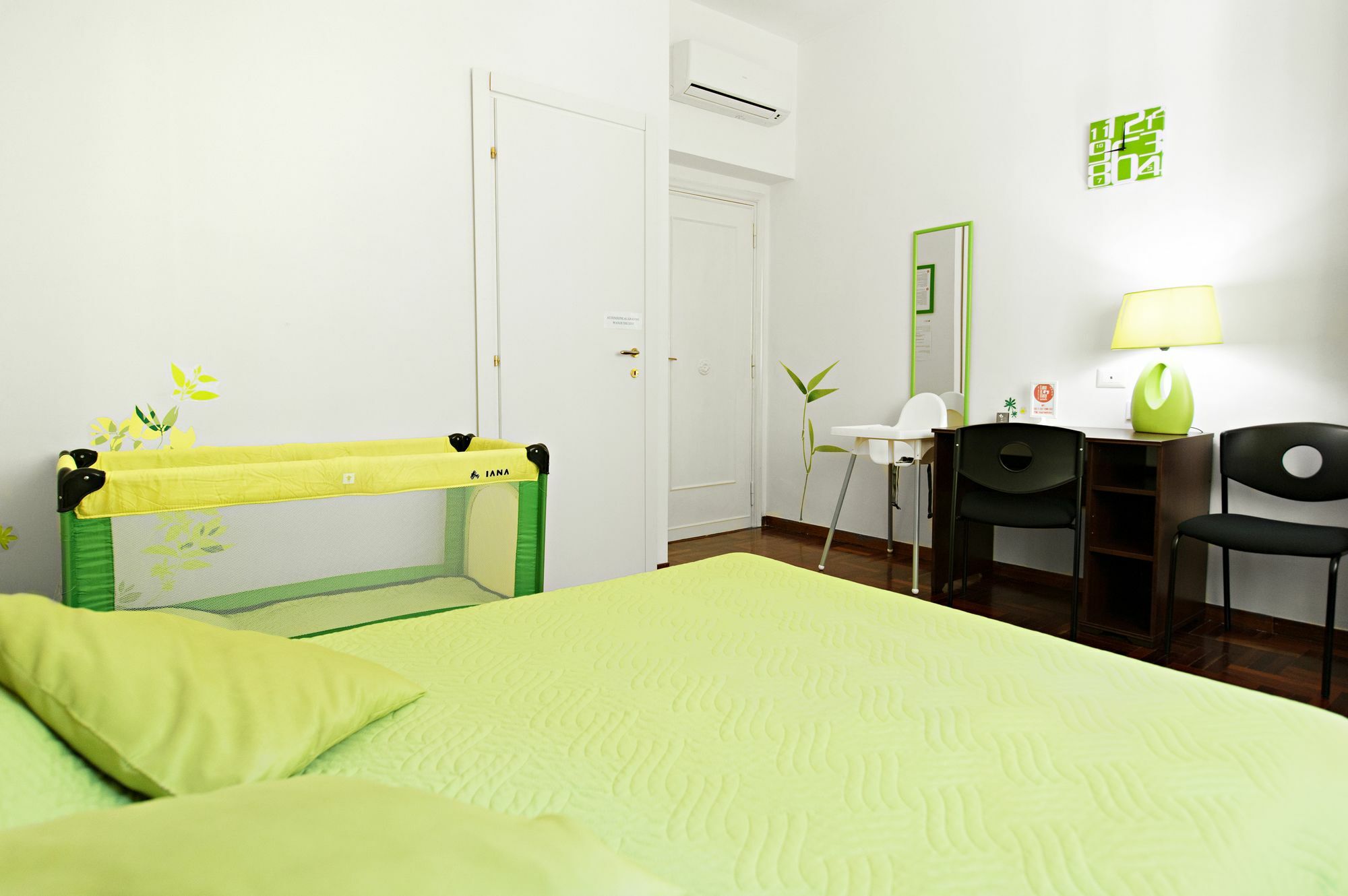 Take It Easy Roma Guest House Eksteriør billede